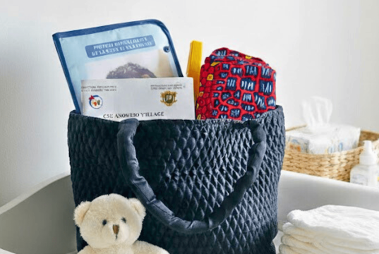 Visite prénatale : 5 indispensables pour un sac bien préparé